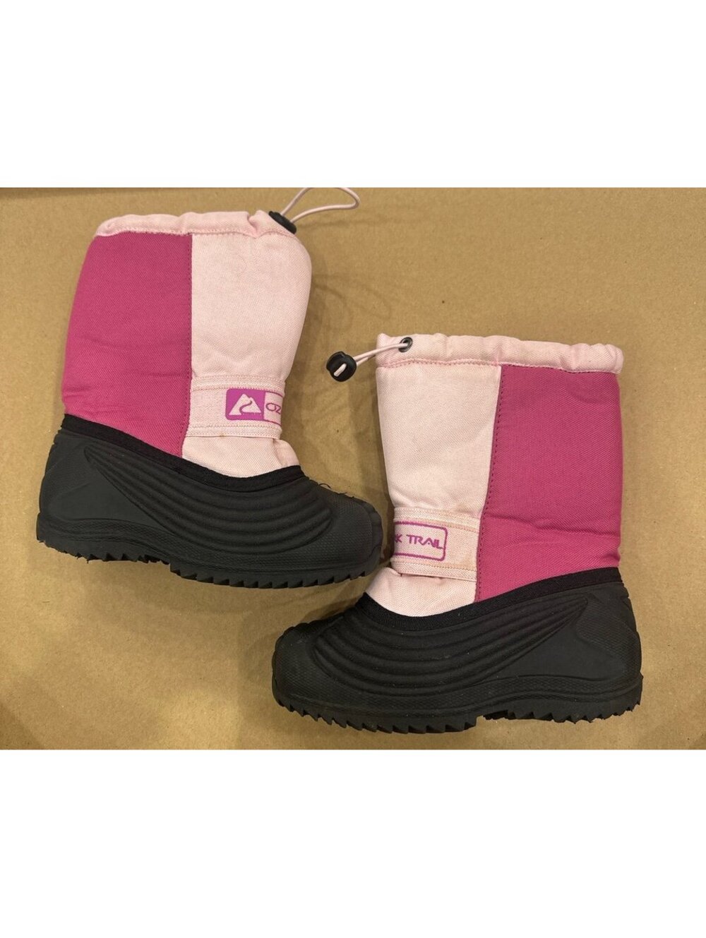 Ozark Trail boots size 12